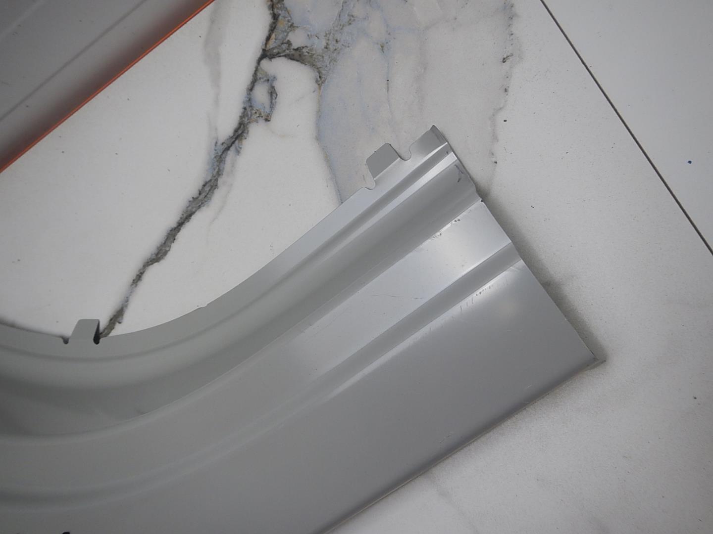 Порог правый