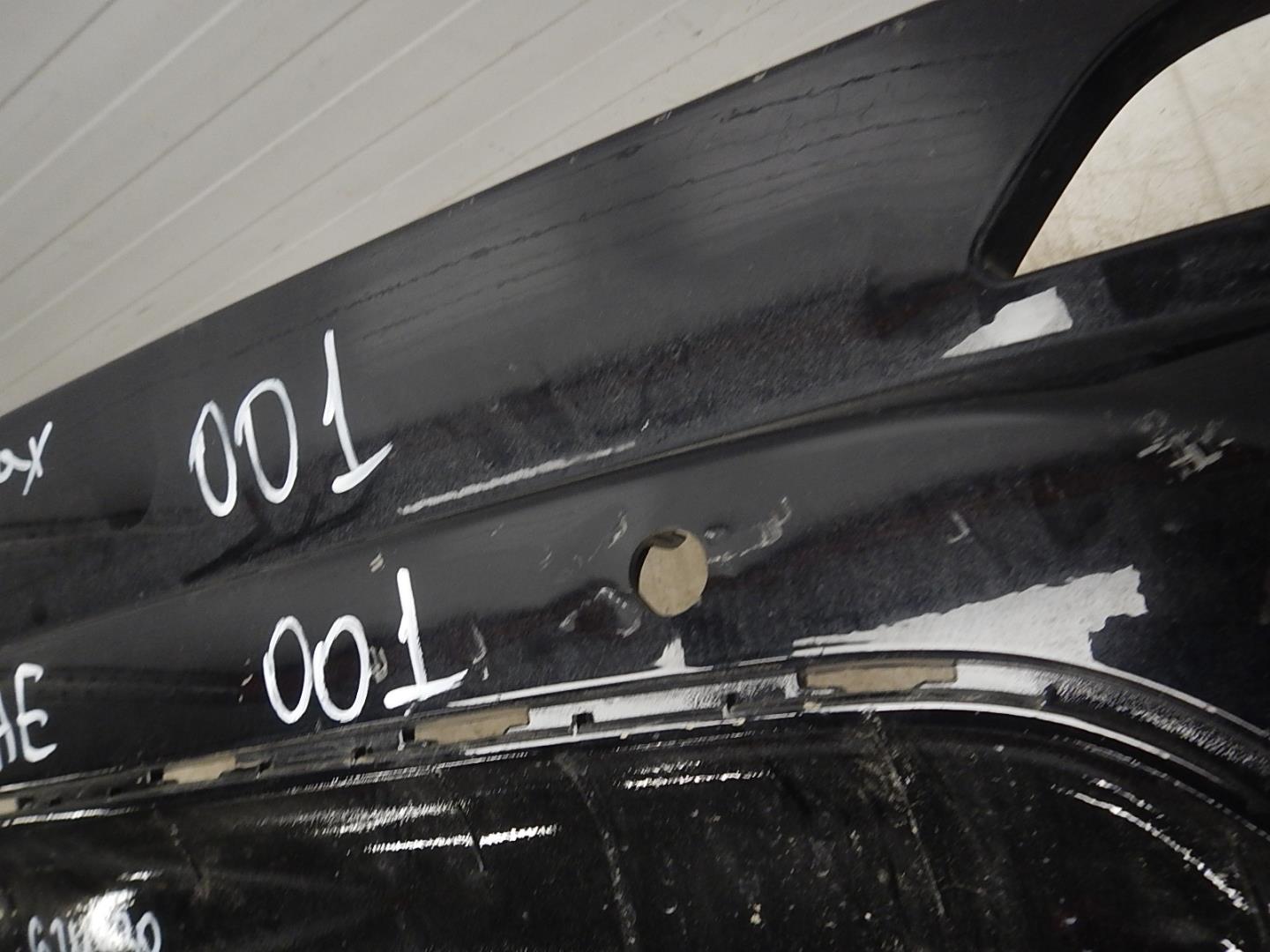 Бампер задний