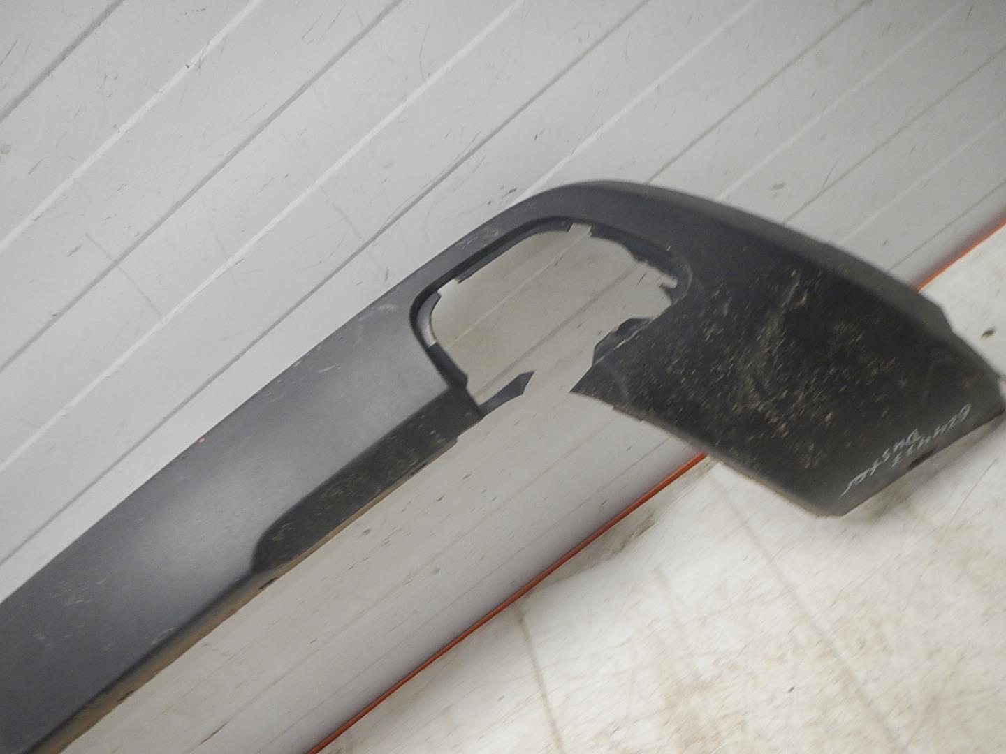 Накладка заднего бампера