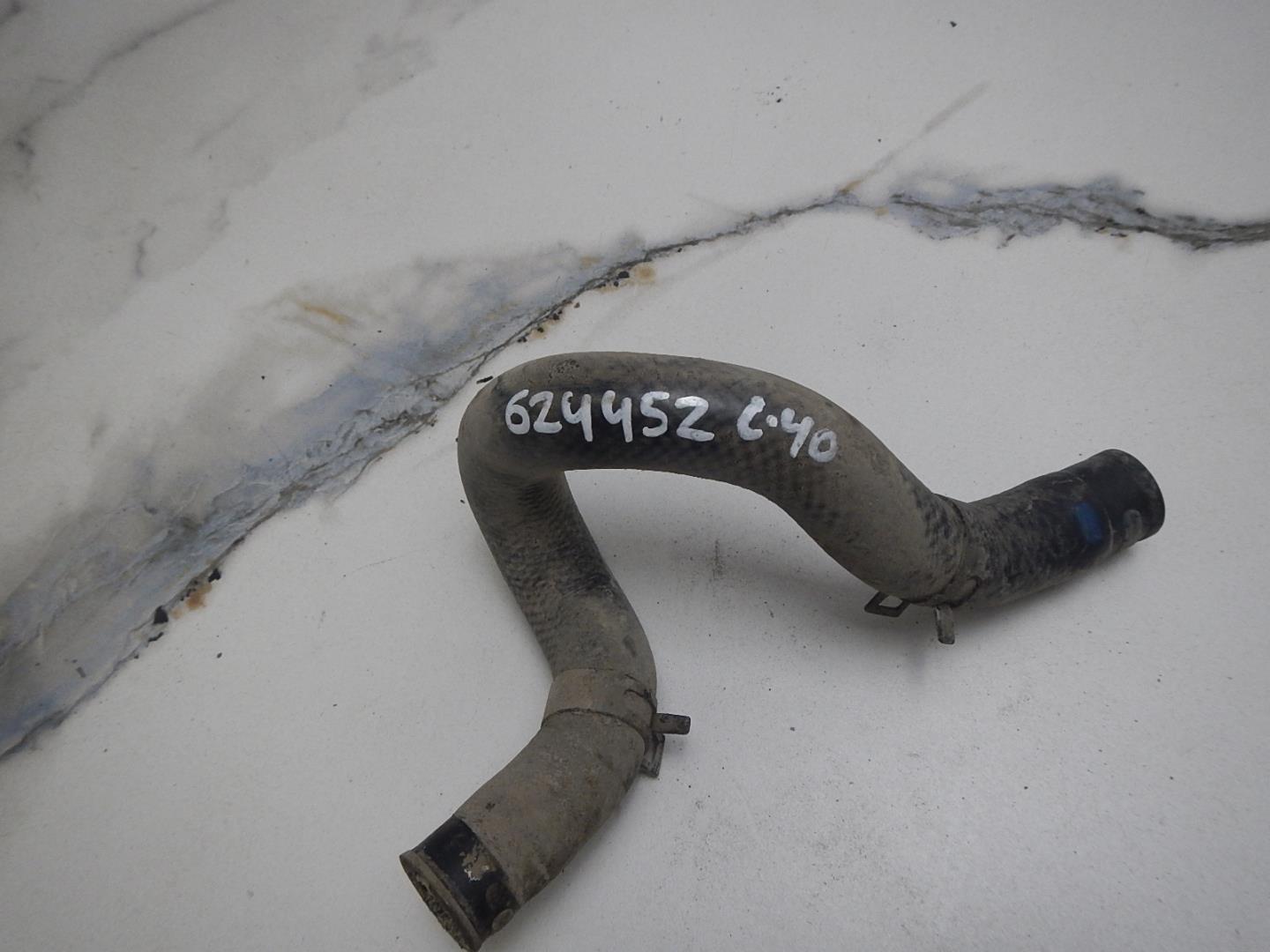 Патрубок отопителя