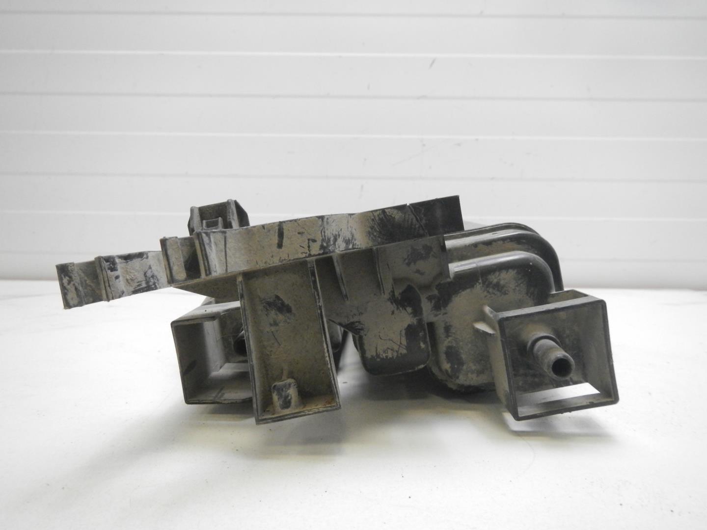 Абсорбер (фильтр угольный)