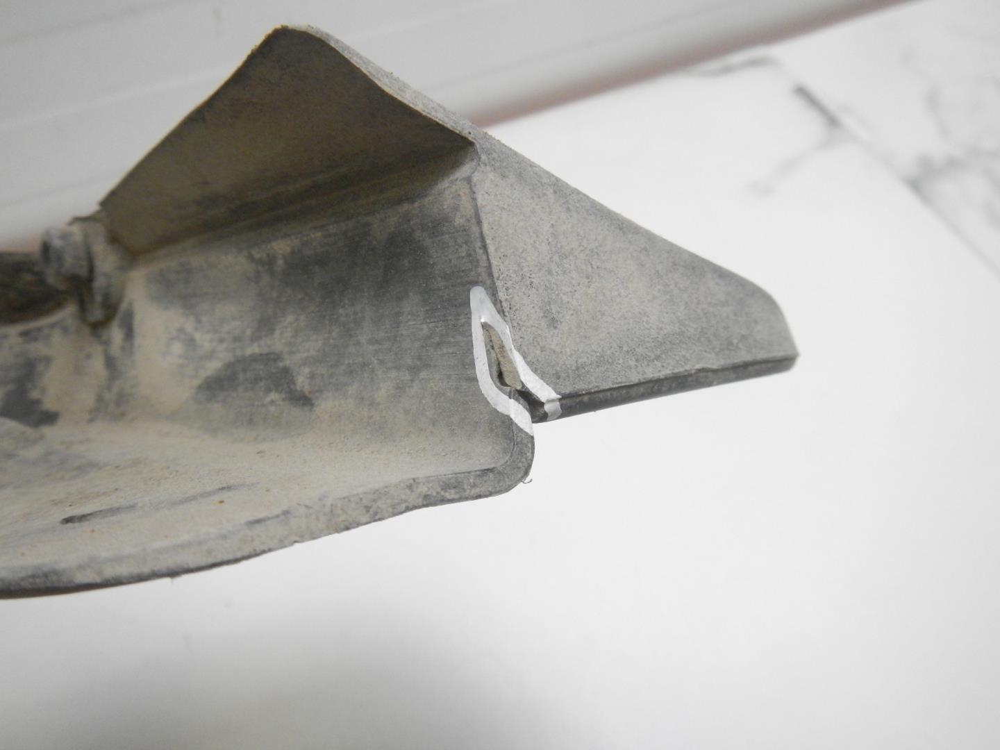 Брызговик задний правый