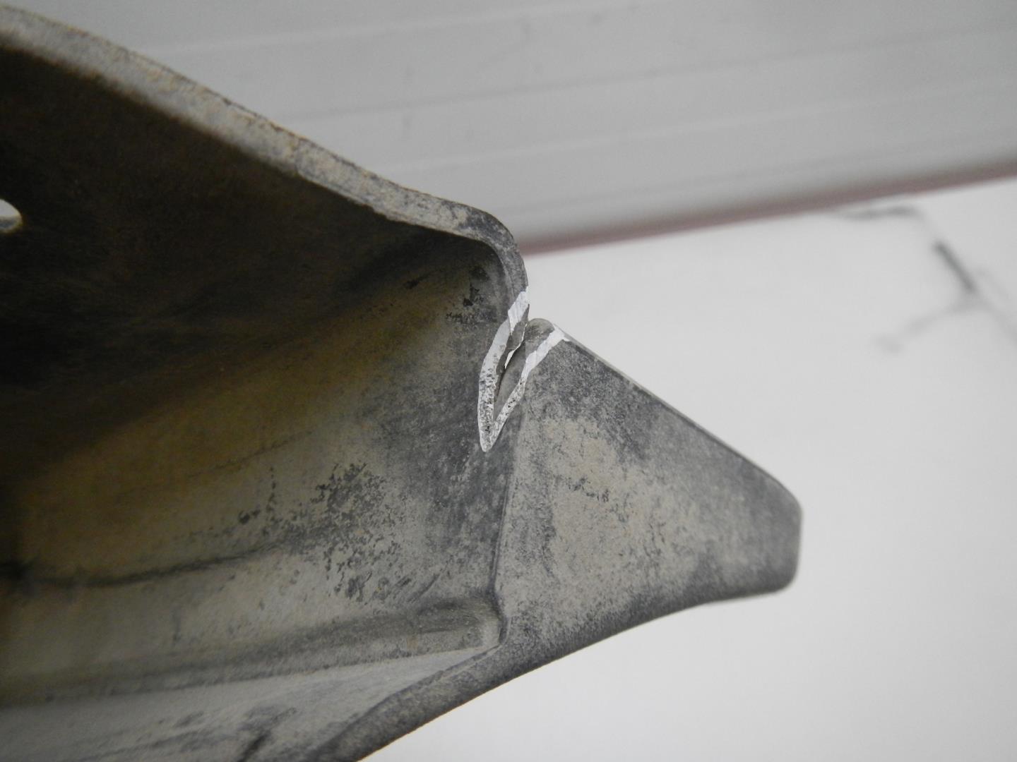 Брызговик задний левый