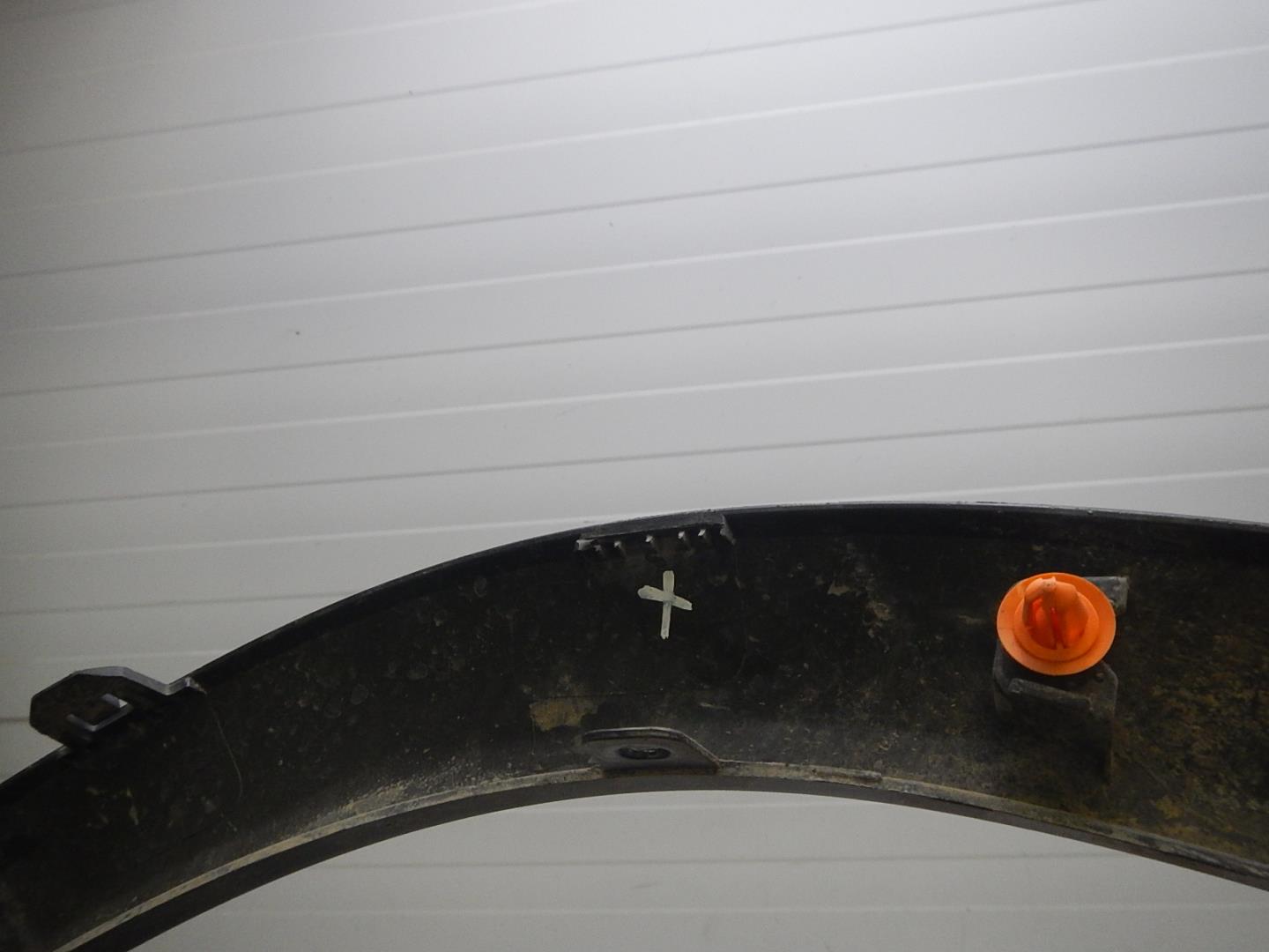 Накладка на крыло