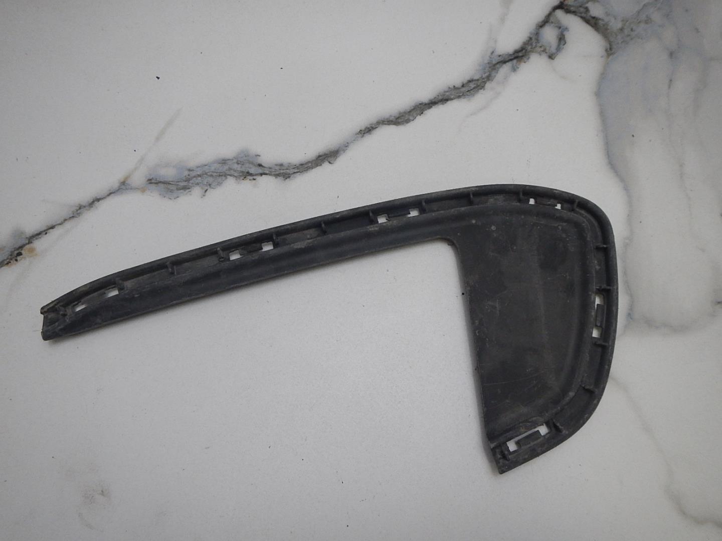 Накладка на решетку радиатора