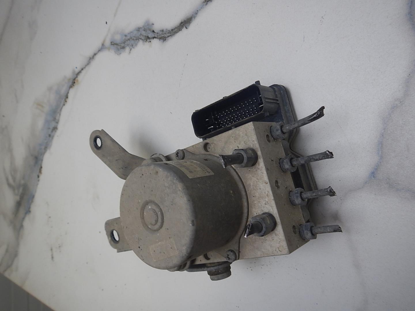 Блок ABS (насос)