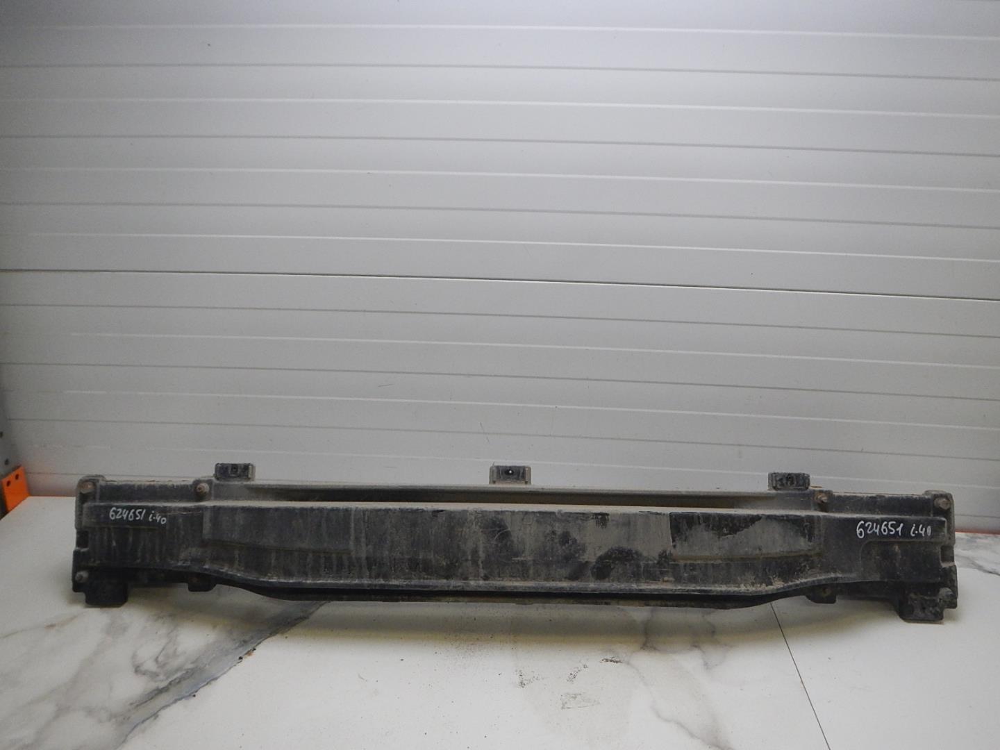 Усилитель заднего бампера