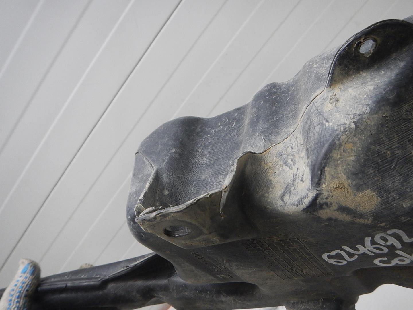 Бачок омывателя лобового стекла