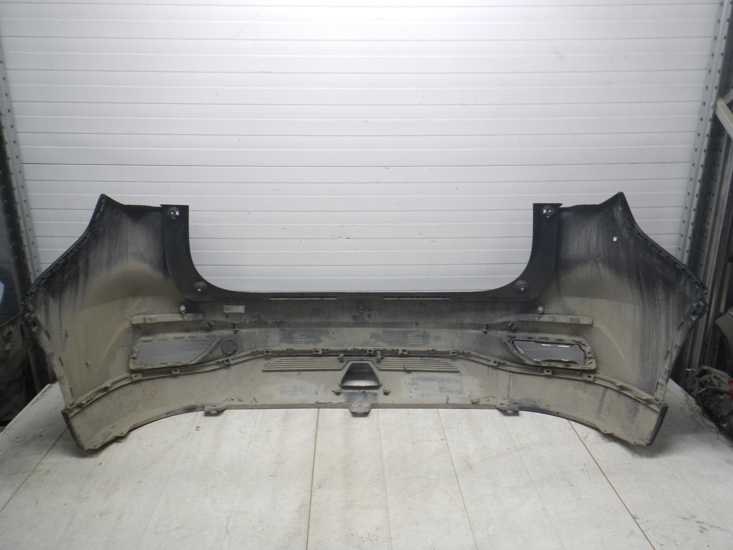 Бампер задний