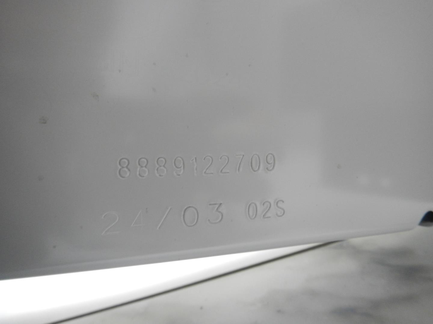 Усилитель переднего бампера