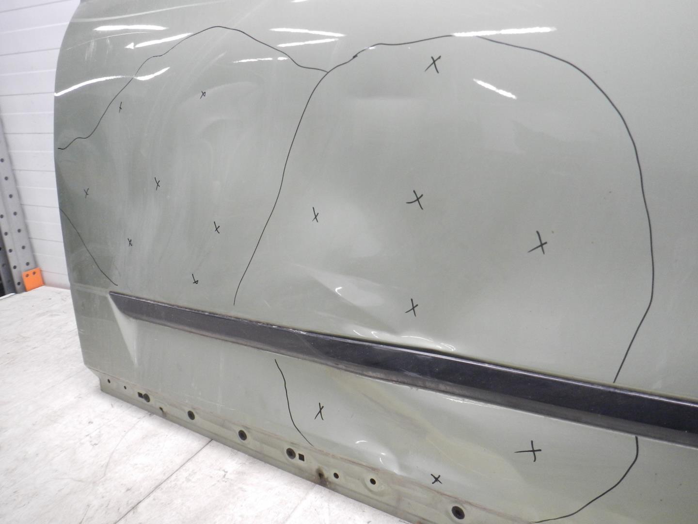 Дверь передняя левая