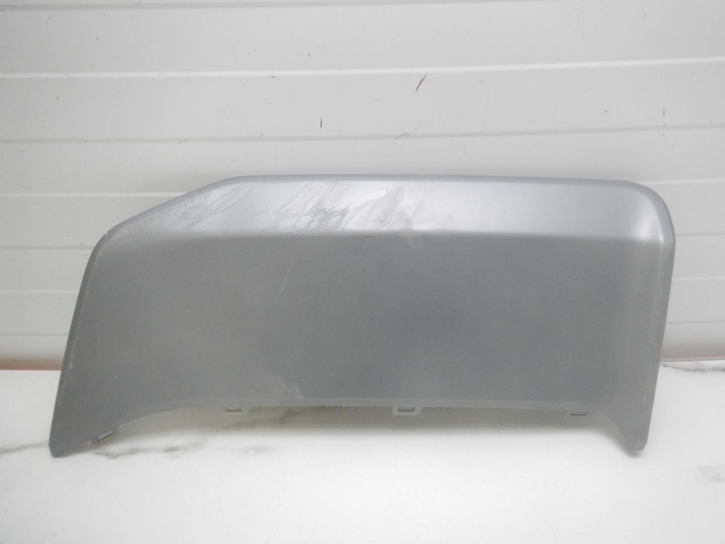 Накладка заднего бампера левая