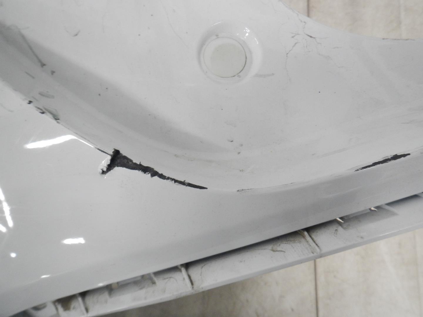 Бампер задний