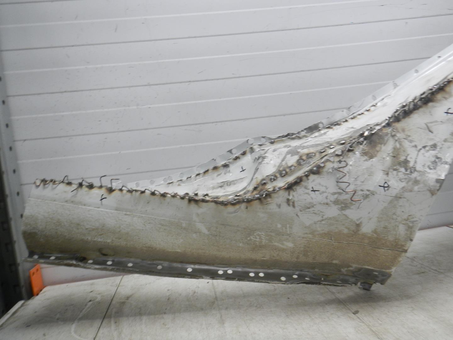 Крыло заднее левое