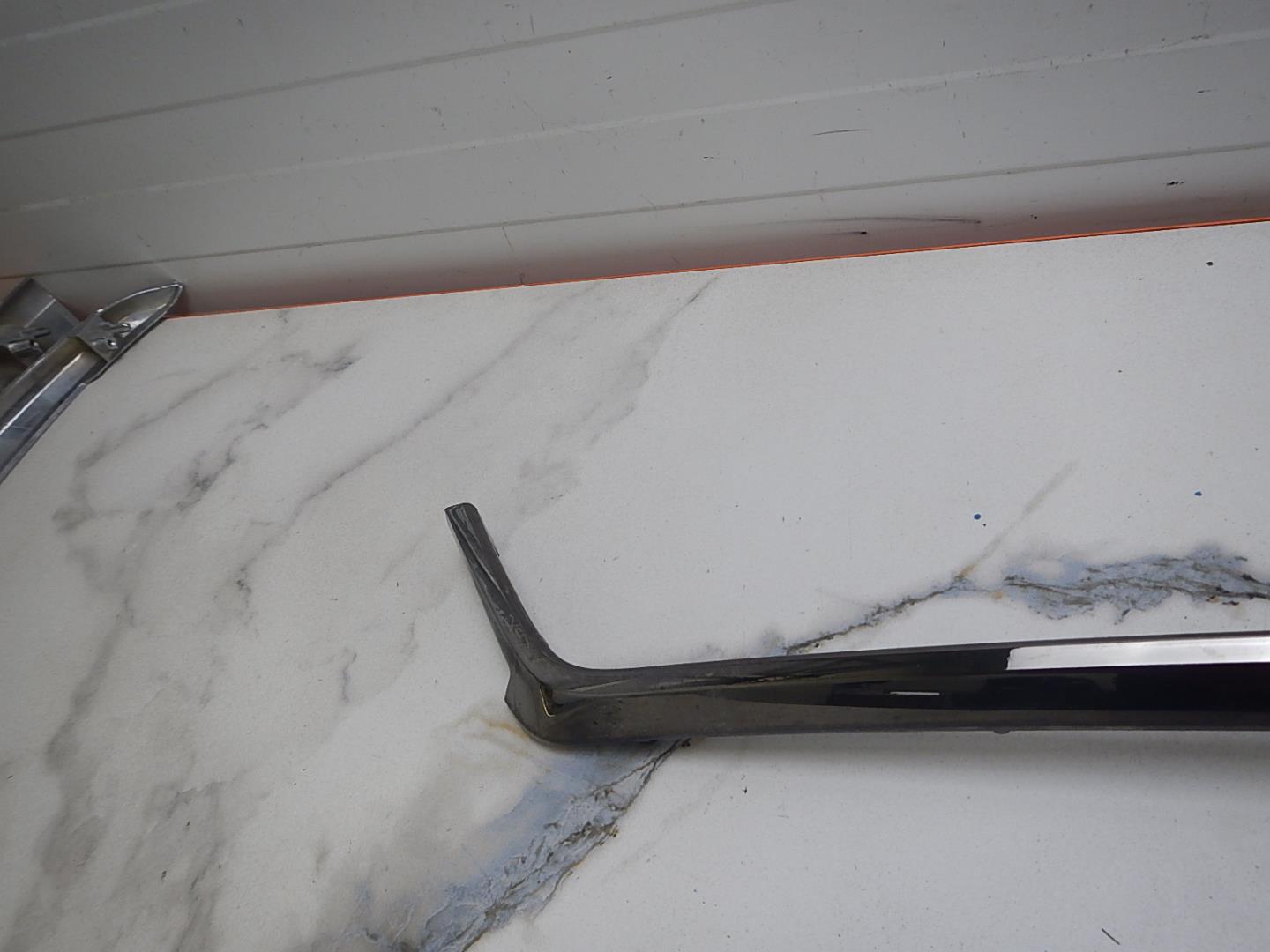 Накладка на решетку радиатора