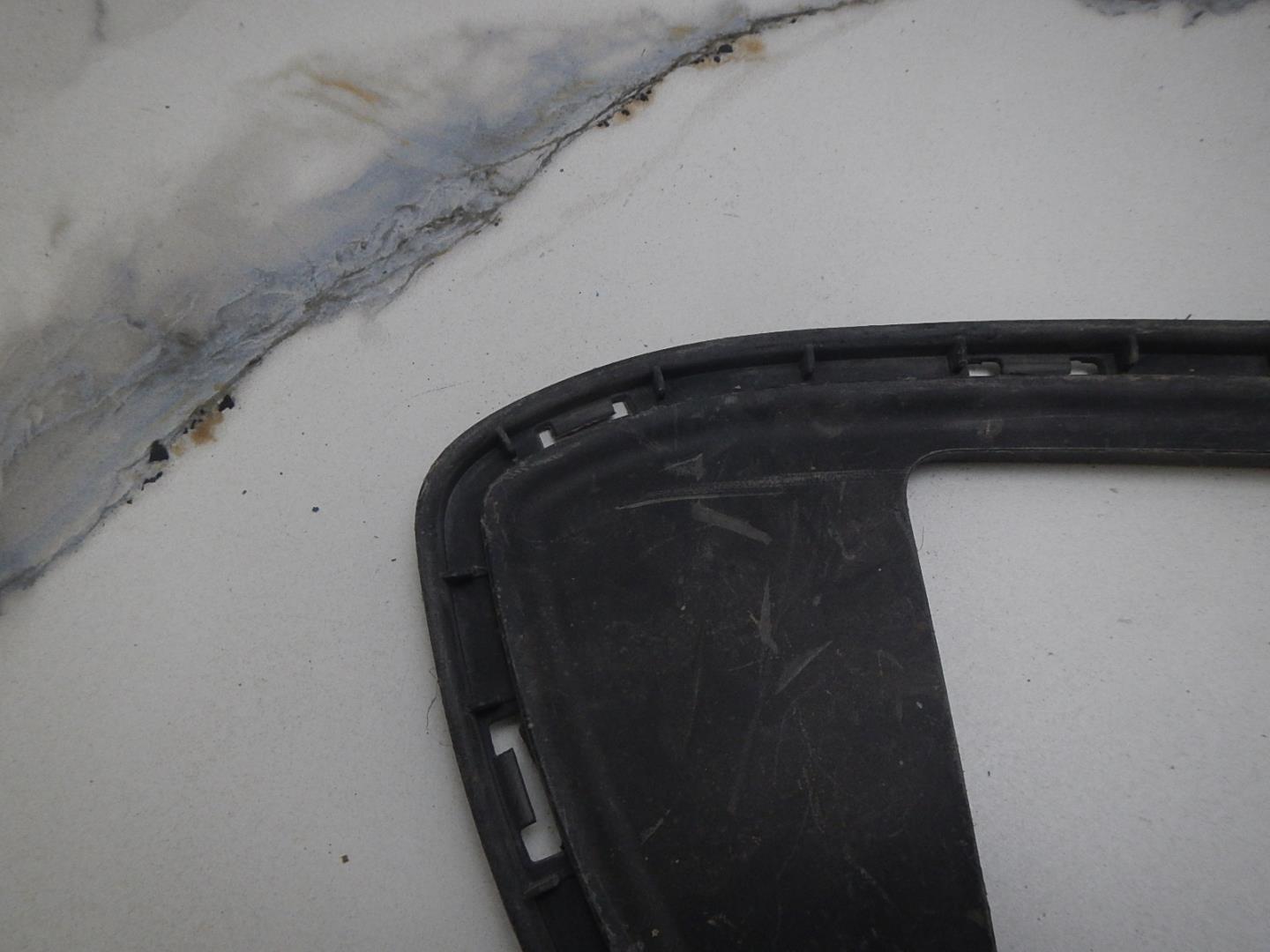 Накладка на решетку радиатора