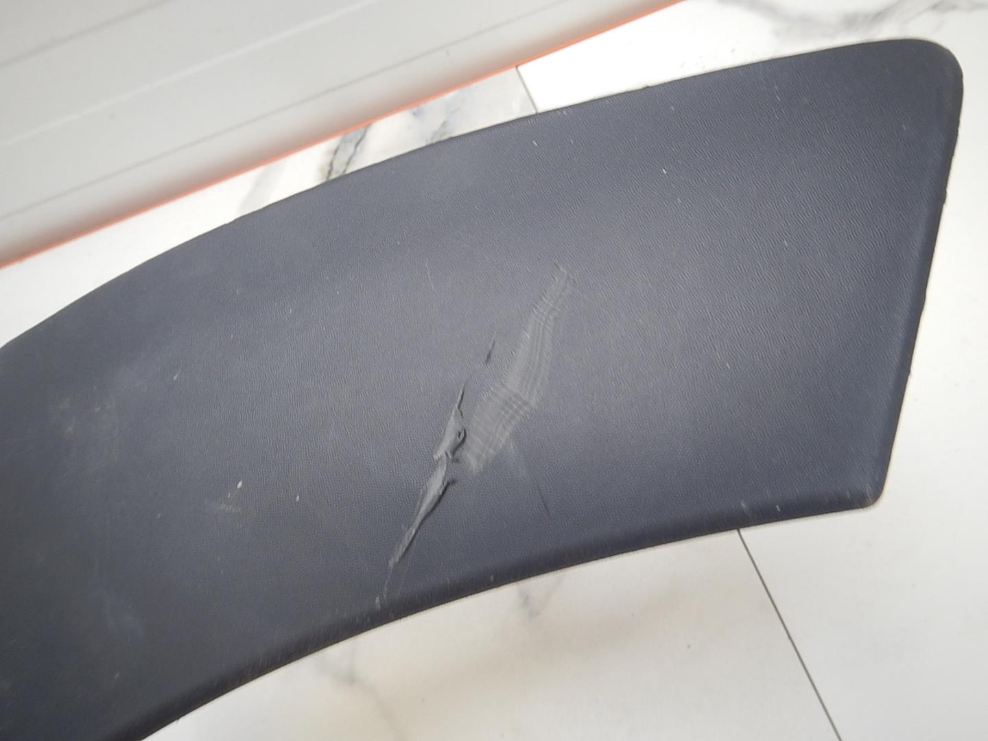 Накладка заднего бампера левая