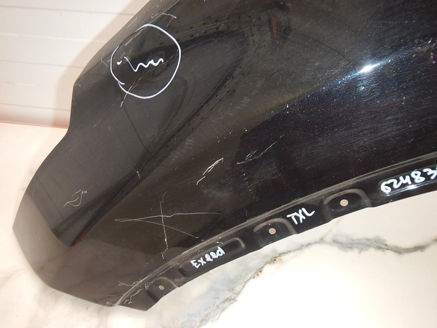 Крыло переднее левое