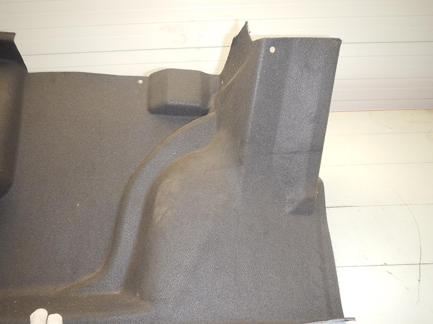 Обшивка багажника