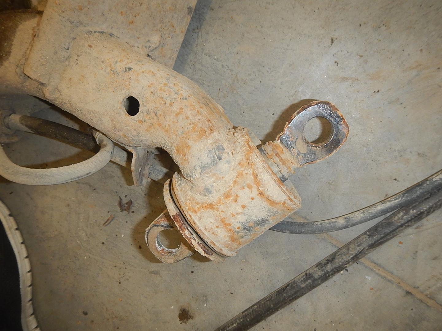 Балка задняя