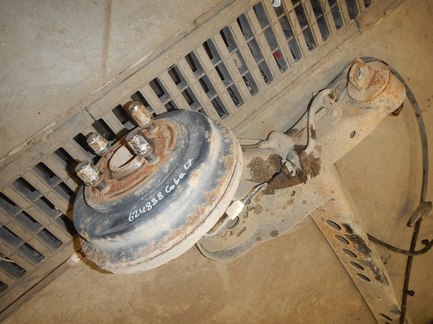 Балка задняя