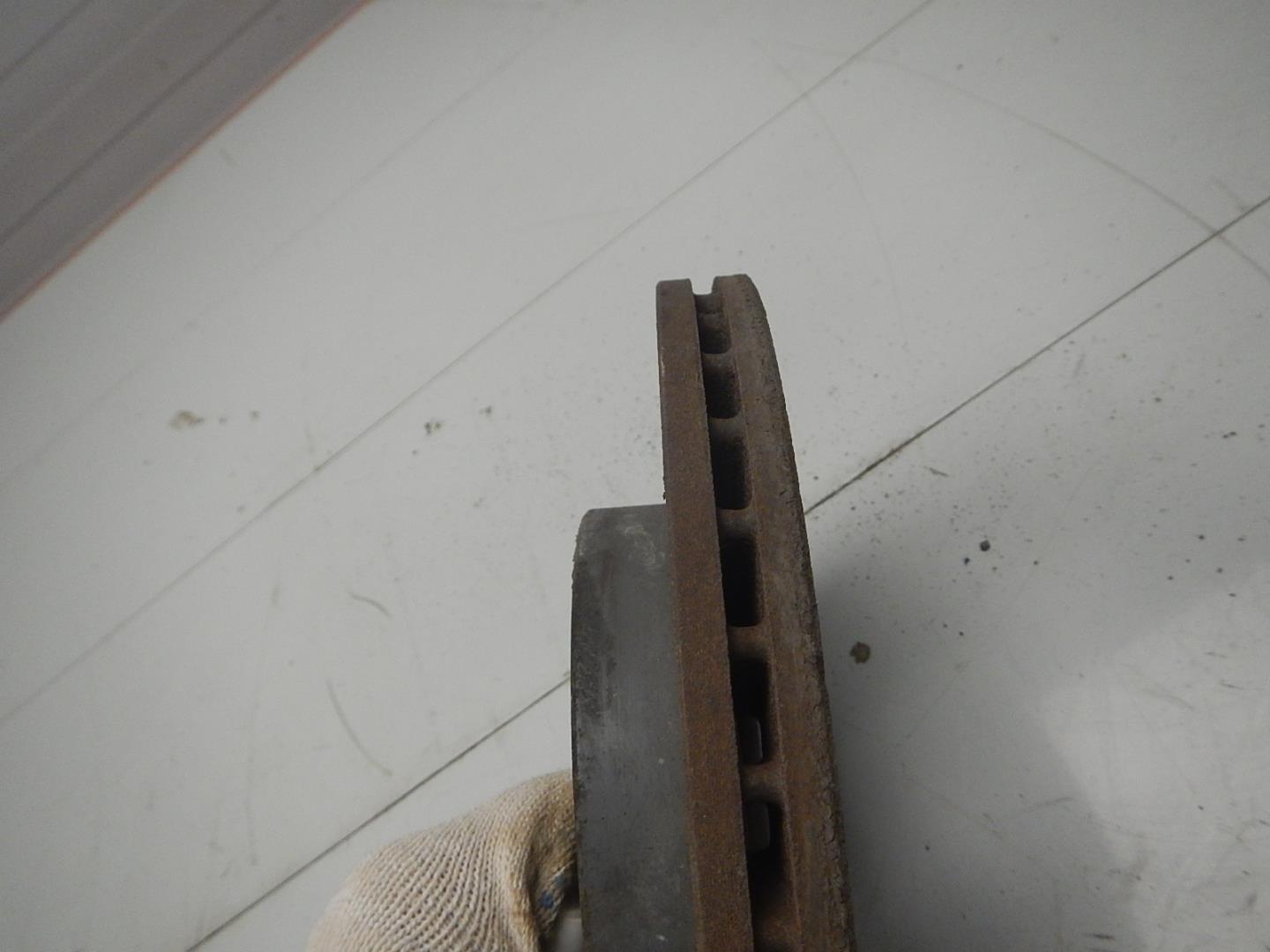 Диск тормозной передний вентилируемый