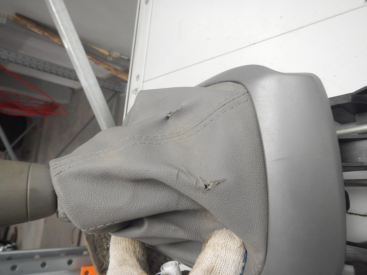 Кулиса МКПП / АКПП