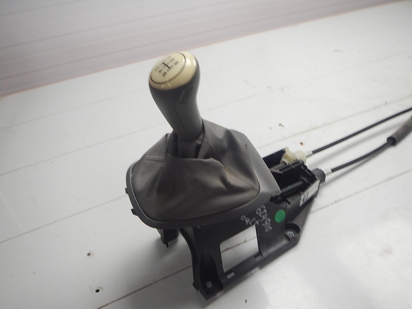 Кулиса МКПП / АКПП