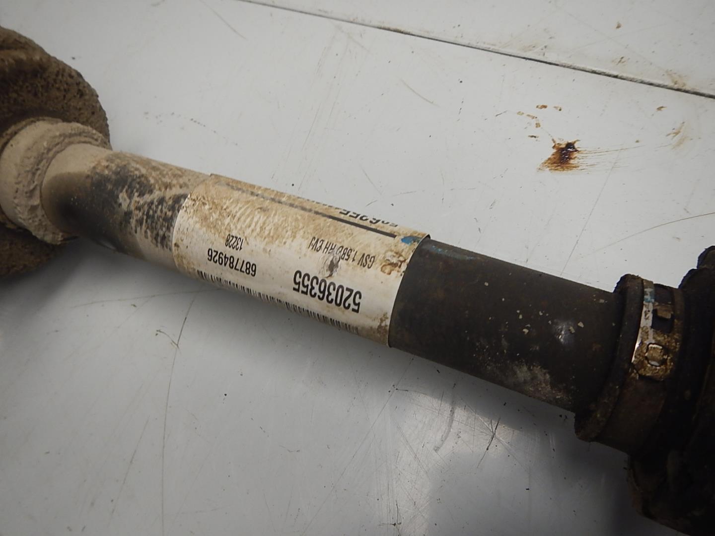 Полуось передняя правая