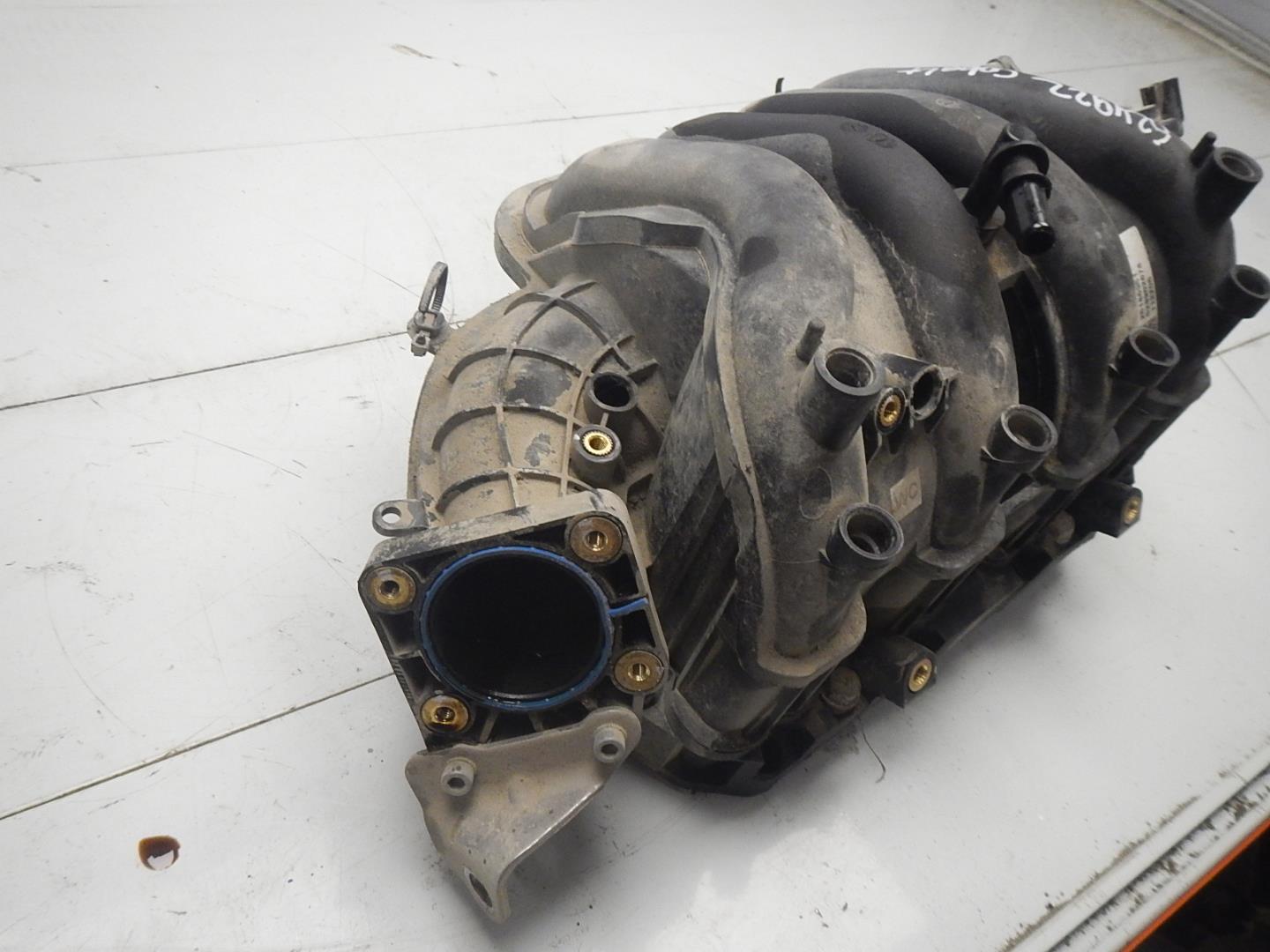 Коллектор впускной