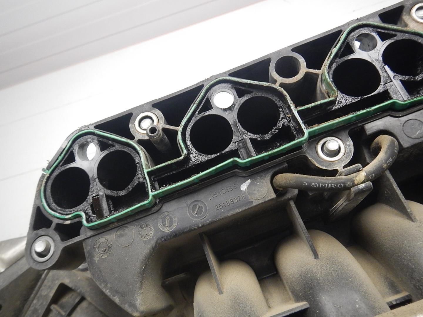 Коллектор впускной