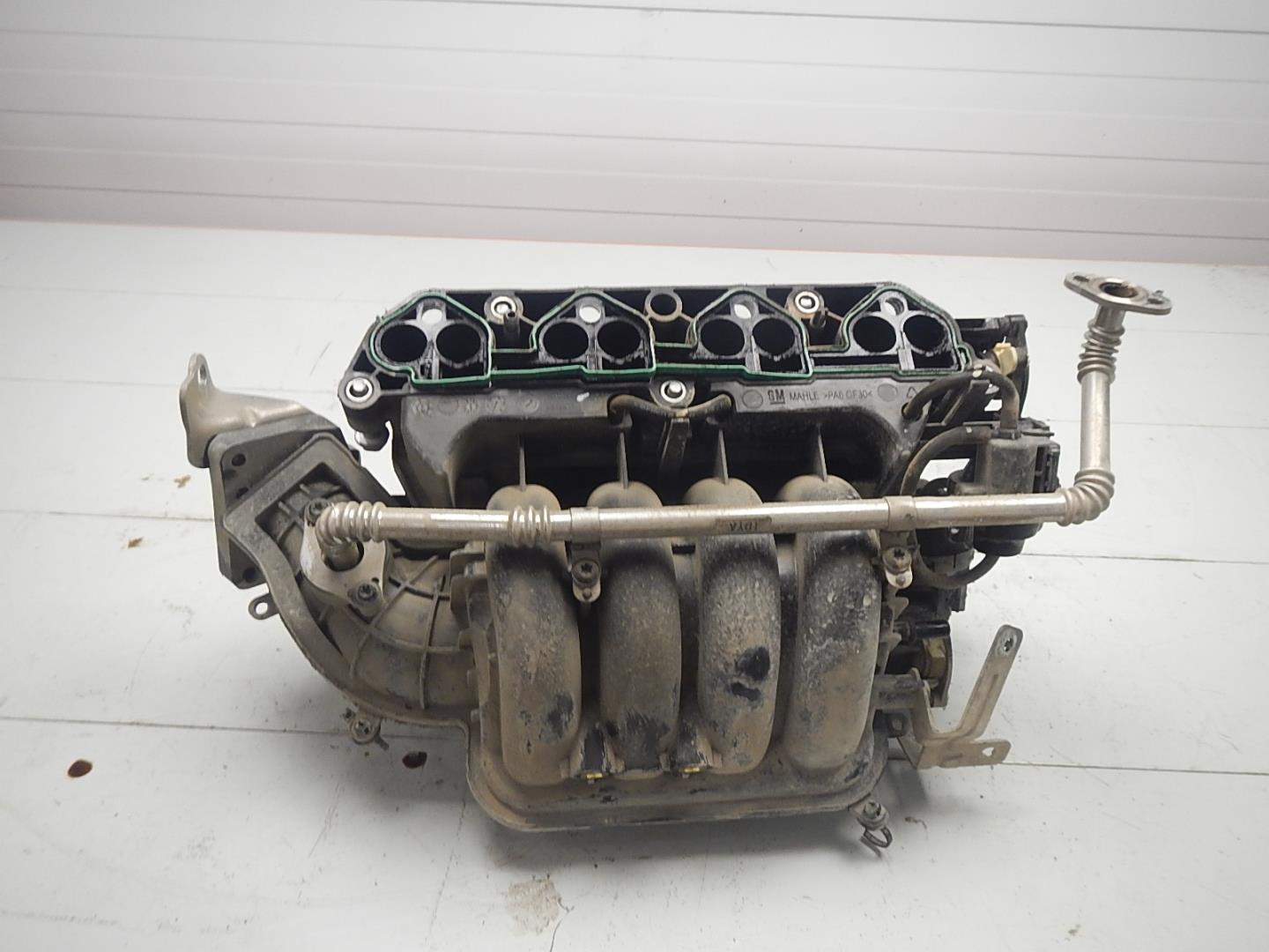 Коллектор впускной