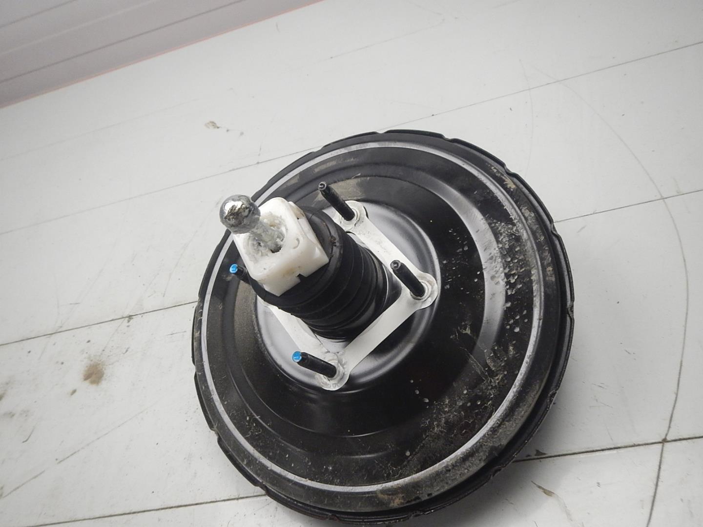 Усилитель тормозов вакуумный