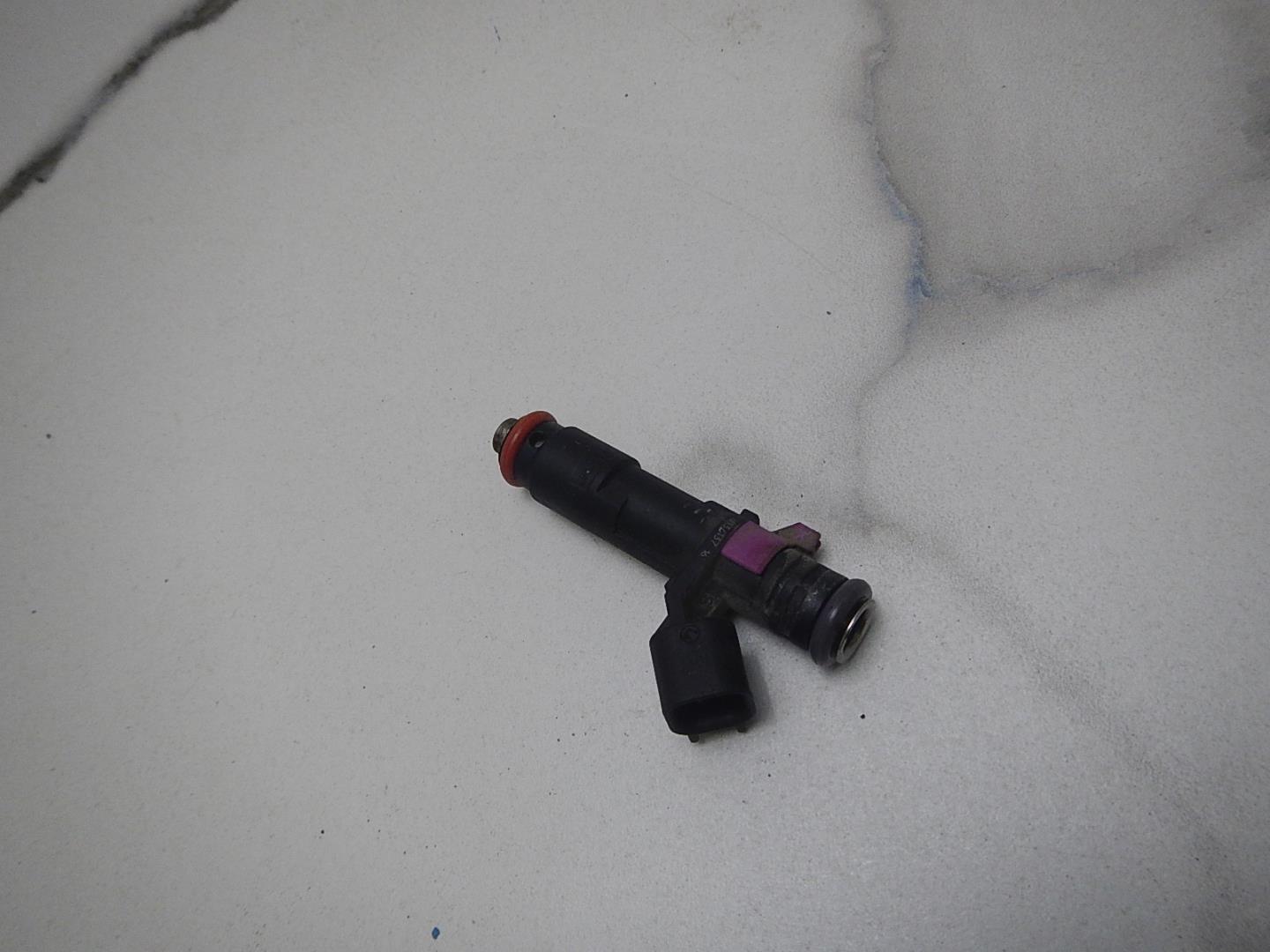 Форсунка инжекторная электрическая