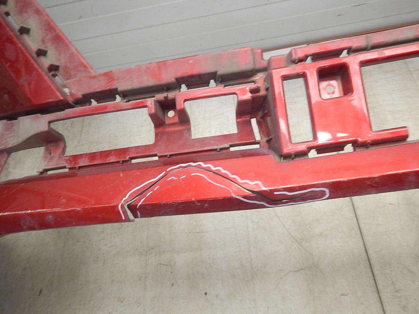 Бампер передний