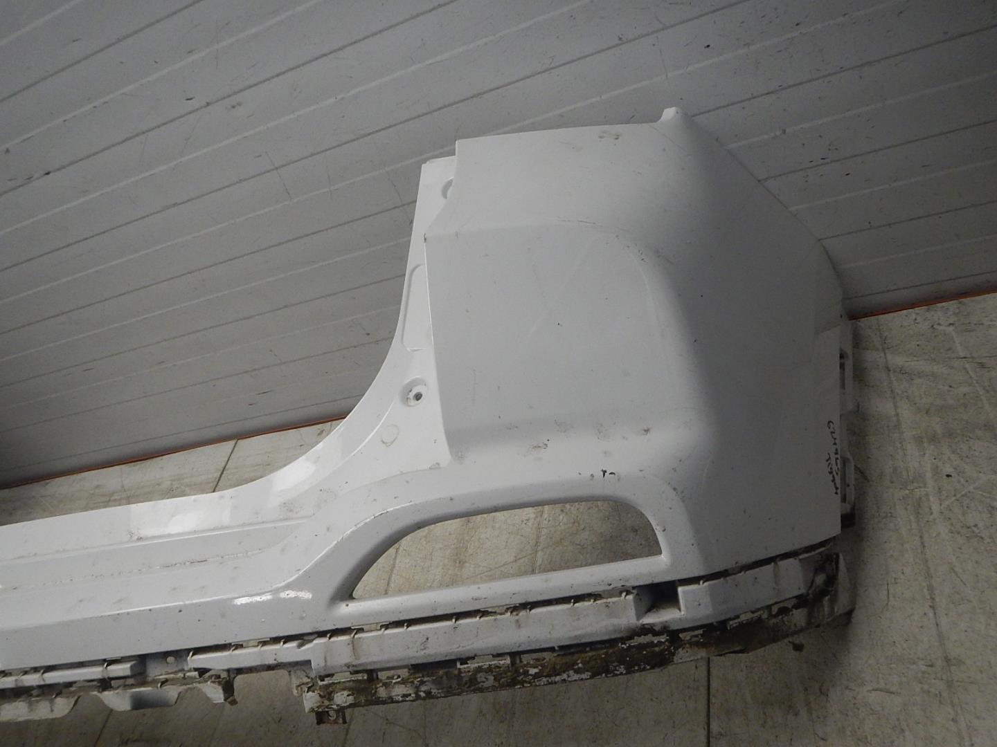 Бампер задний