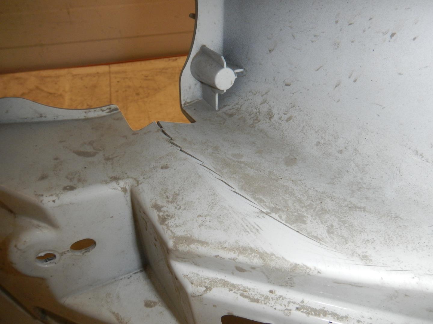 Бампер передний