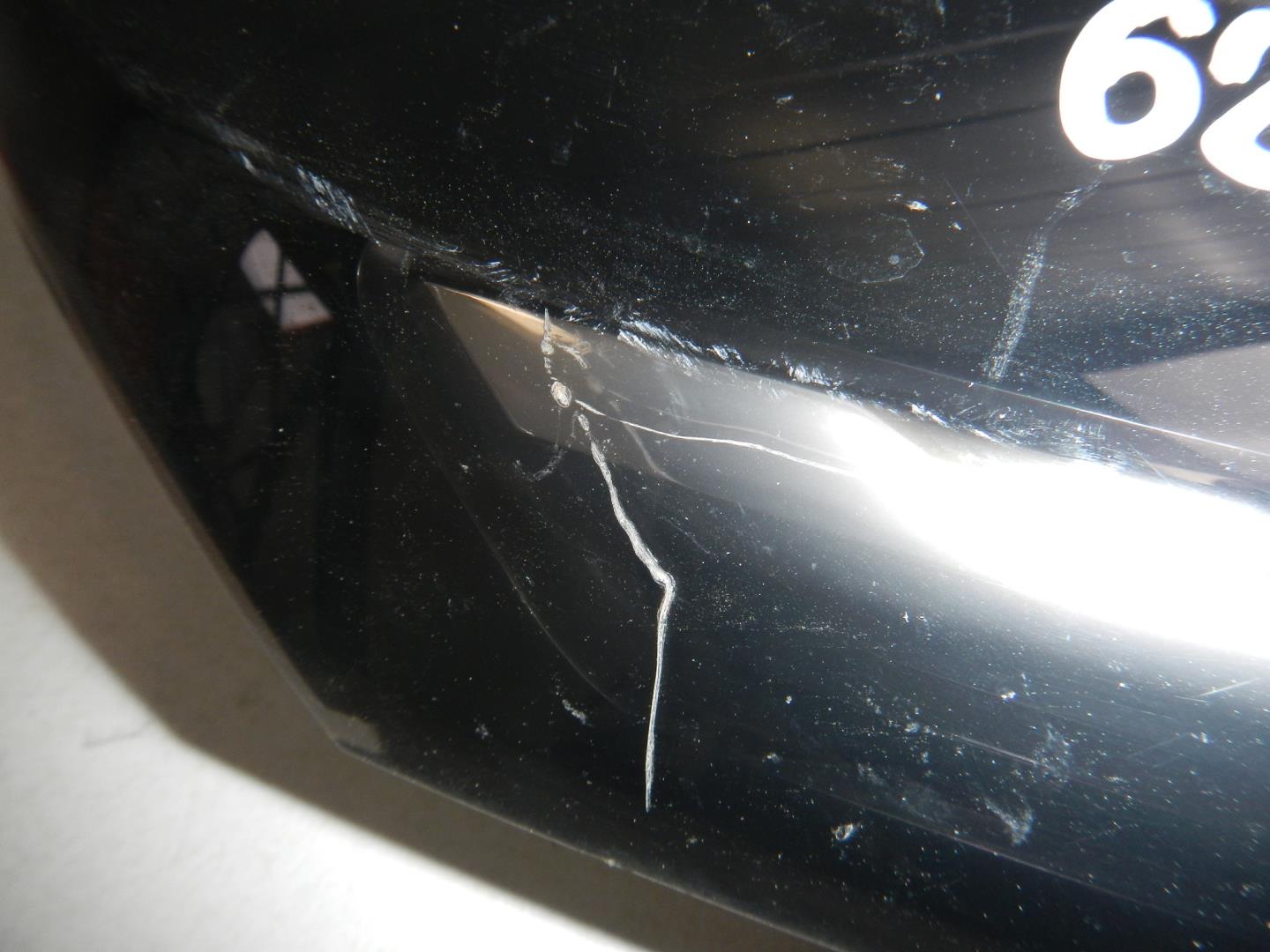 Накладка переднего бампера