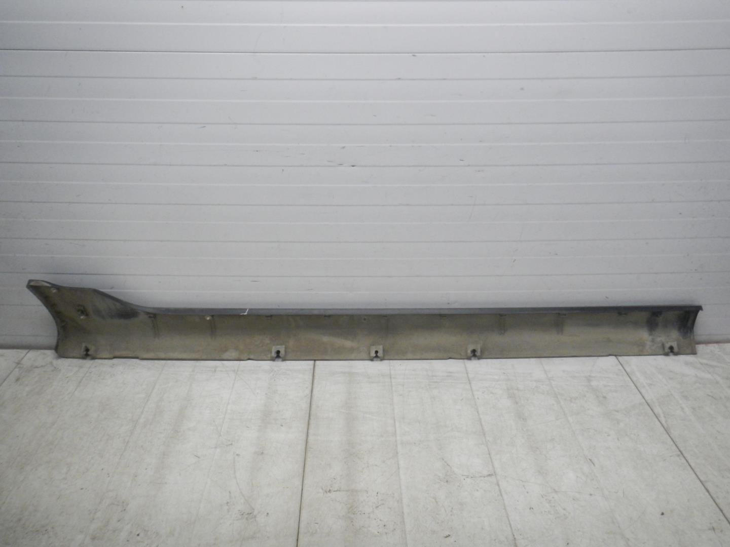 Накладка на порог (наружная)