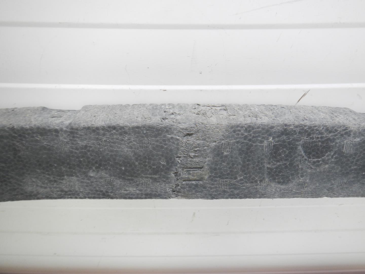 Наполнитель переднего бампера