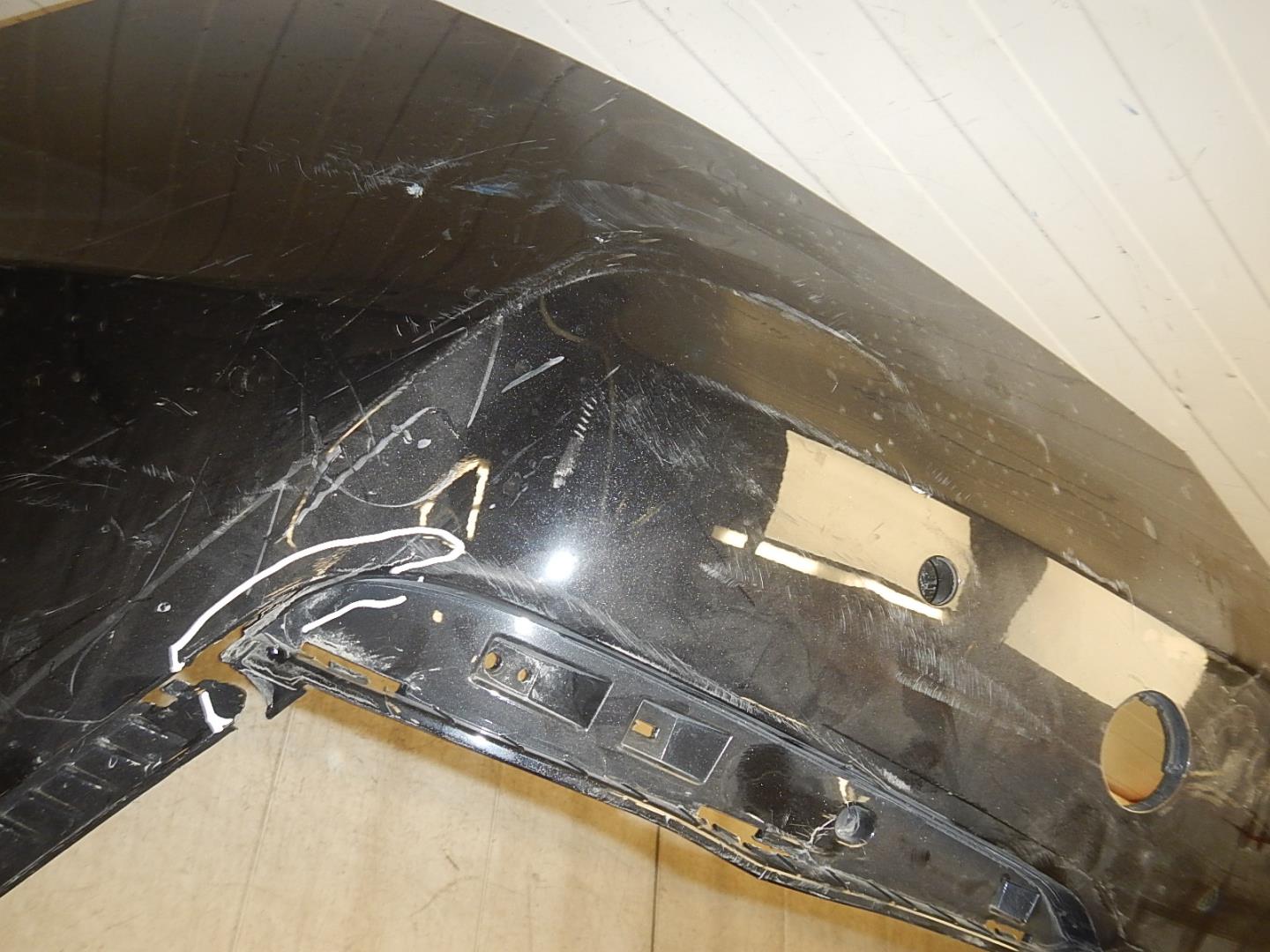 Бампер задний