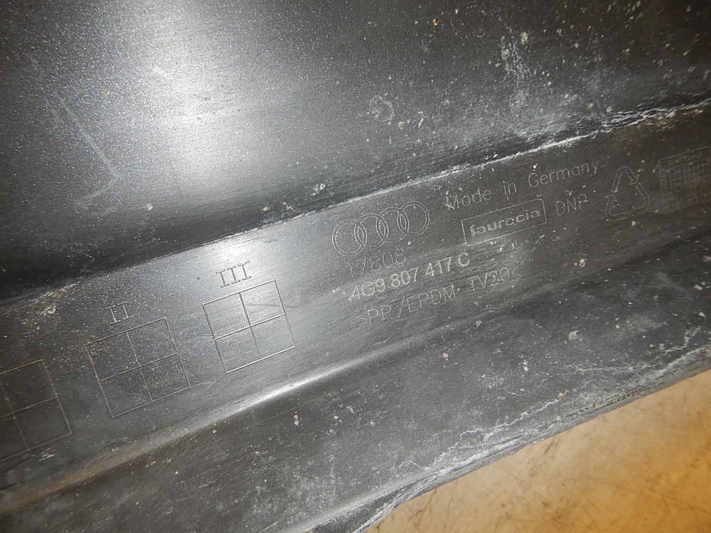 Бампер задний