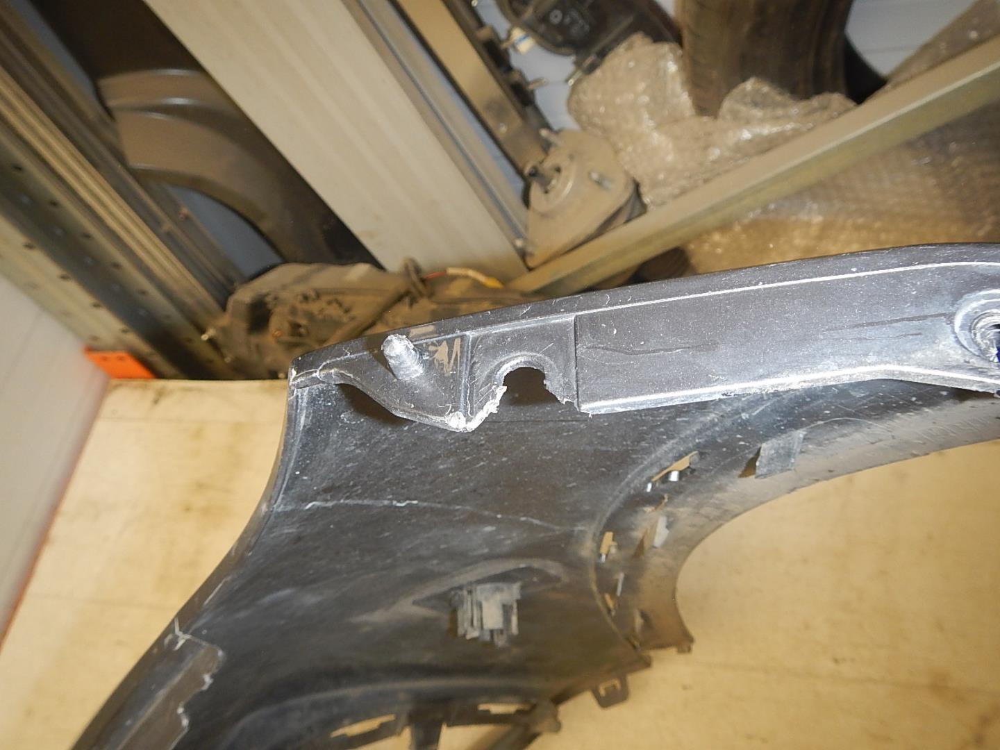 Бампер передний