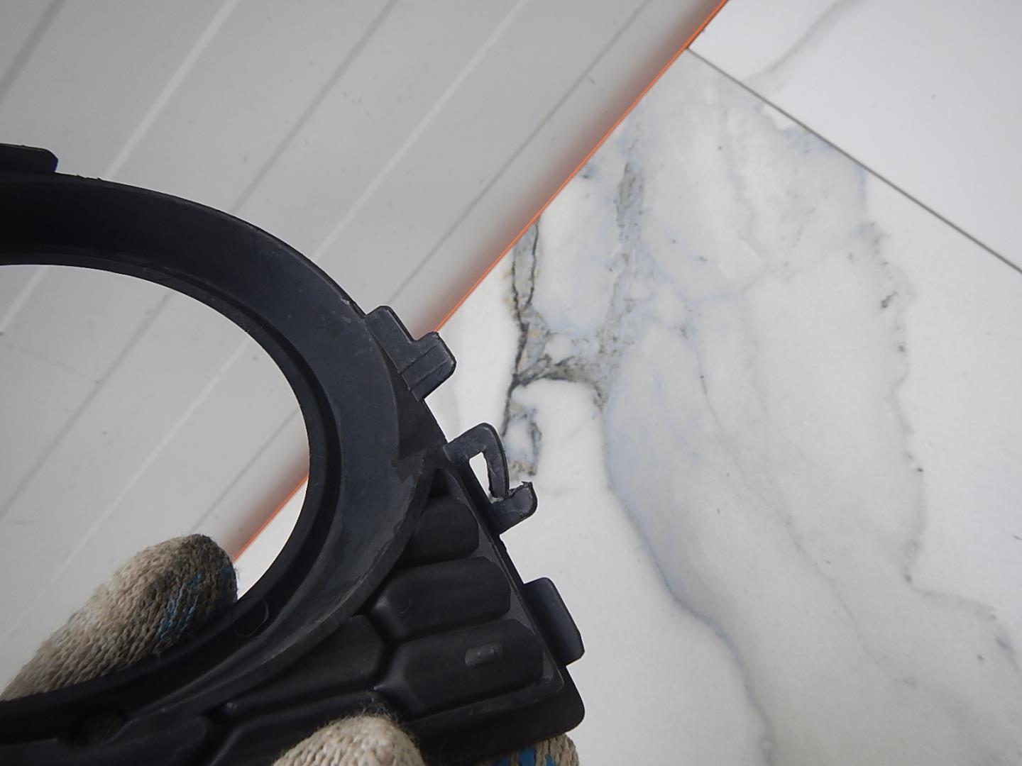 Решетка в бампер правая