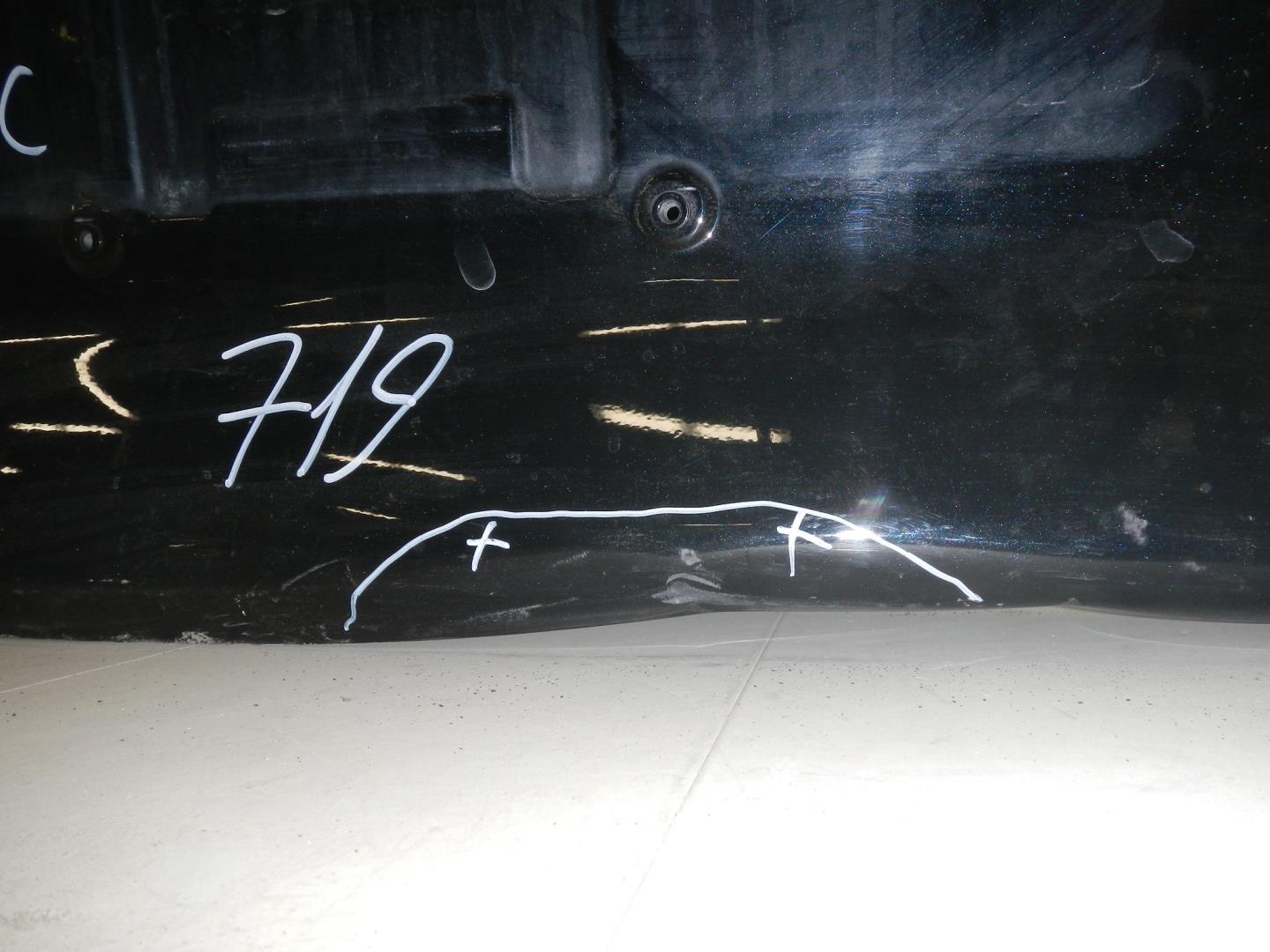 Дверь багажника