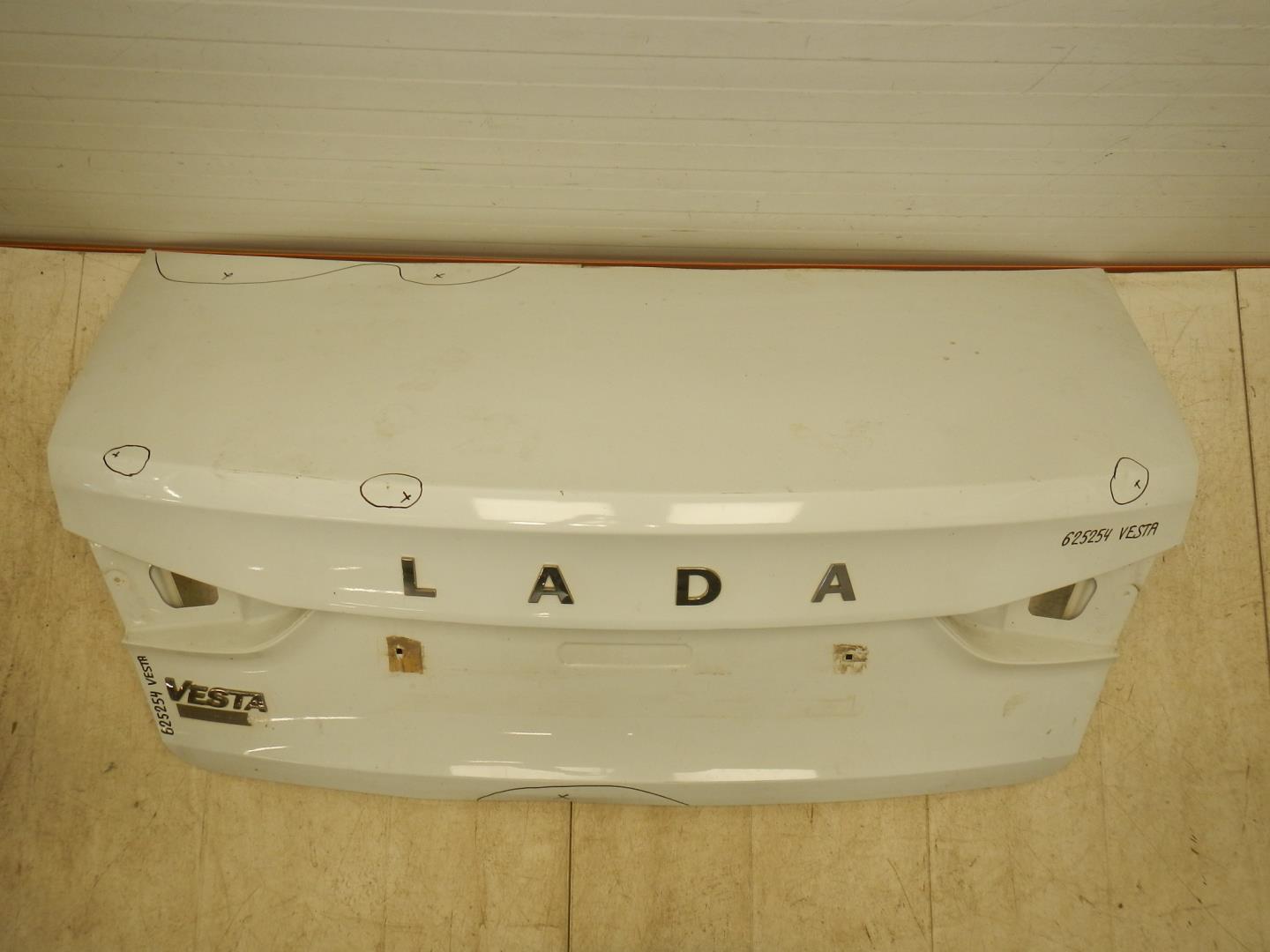 Крышка багажника