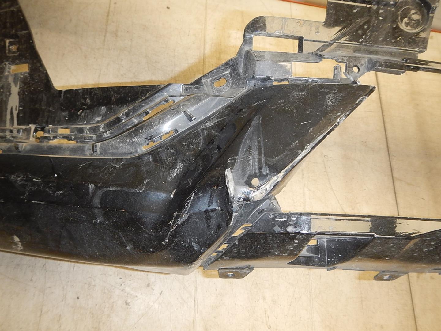 Бампер передний