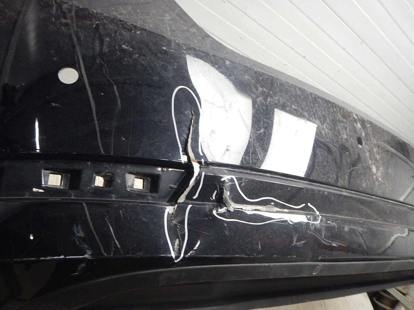 Бампер задний