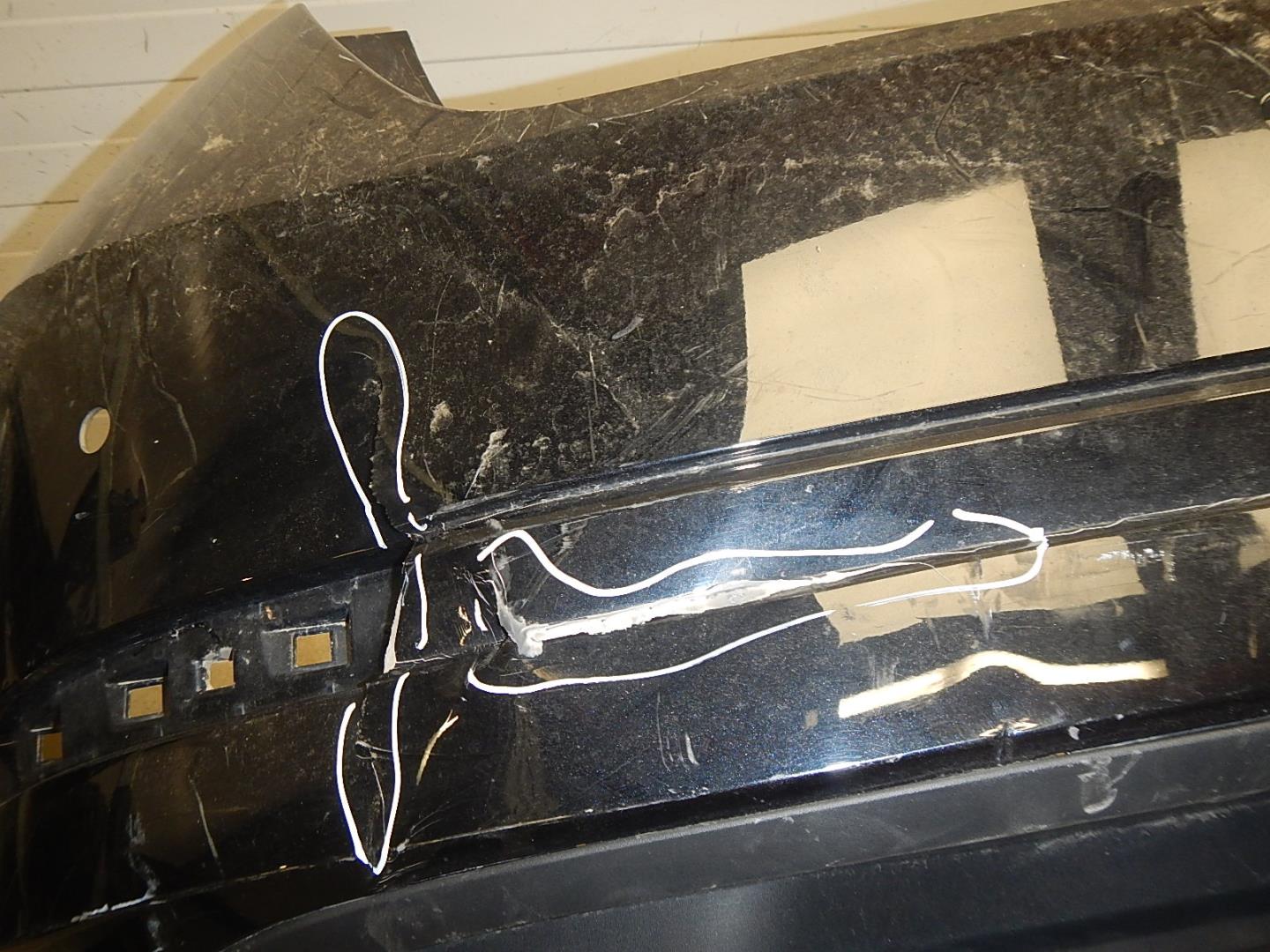 Бампер задний