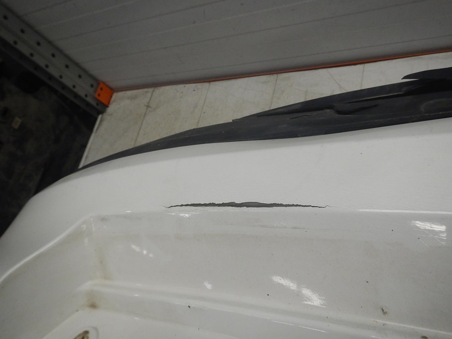 Бампер задний